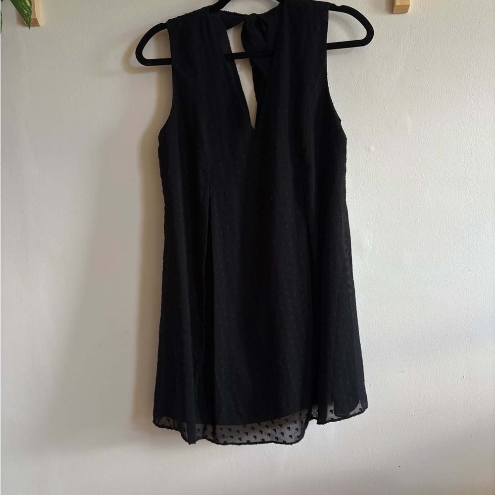BCBG Generation Little Black Dress – Sleeveless Textured Mini (S) - Picture 4 of 6